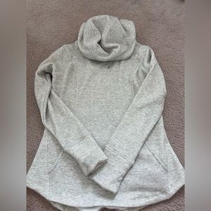 Marmot Sweatshirt